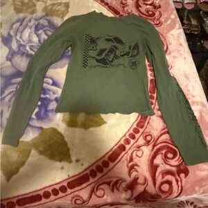 Long-Sleeve Green Graphic Tee - Women's Casual Top